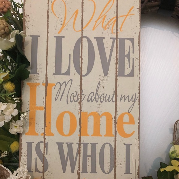 Spring Bee wreath - Picture 2 of 5